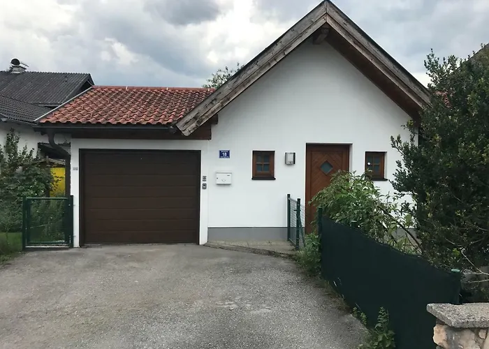 Knusperhaus Mit Garten